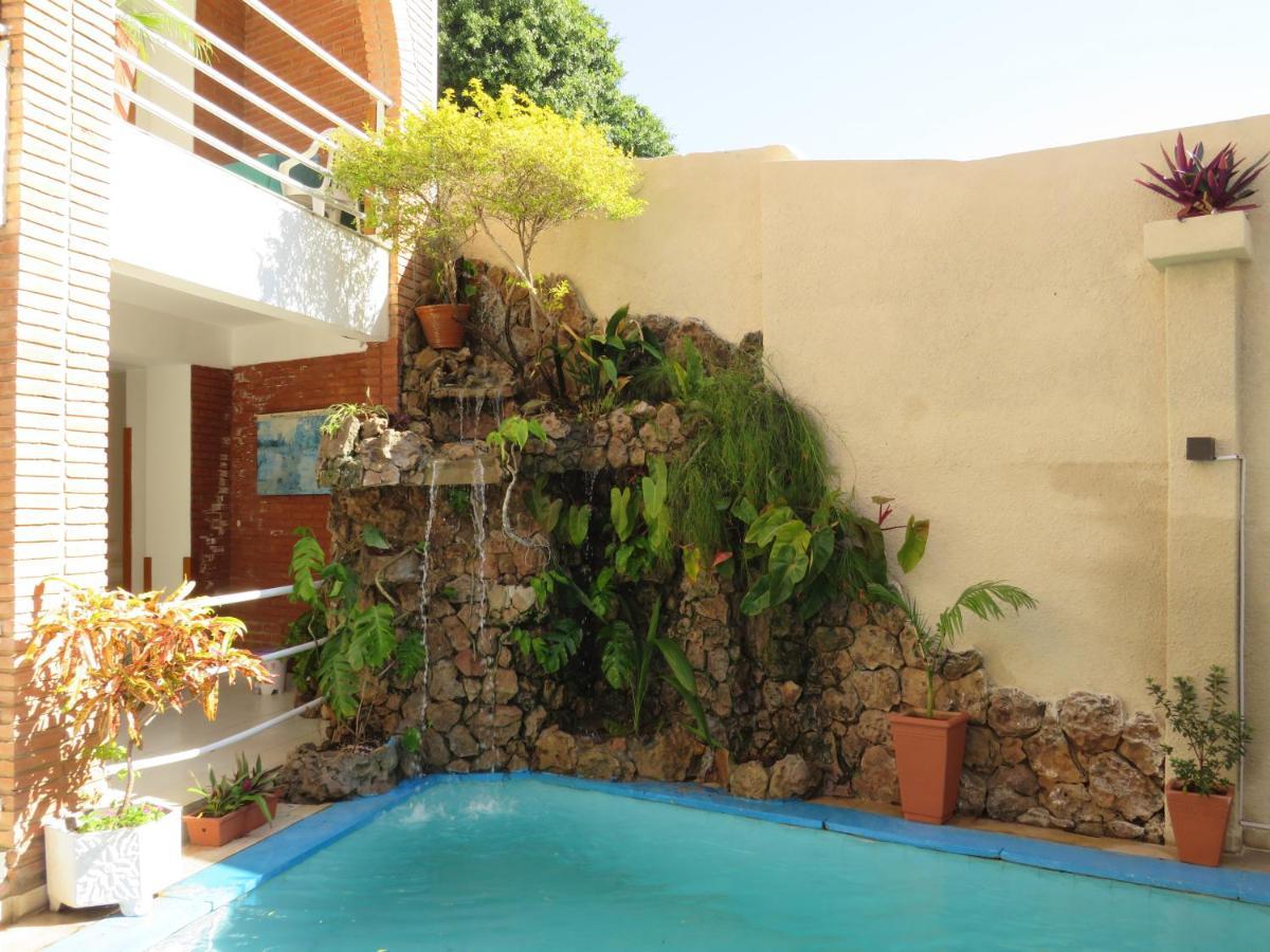 אסונסיון Hotel Palmas Del Sol מראה חיצוני תמונה