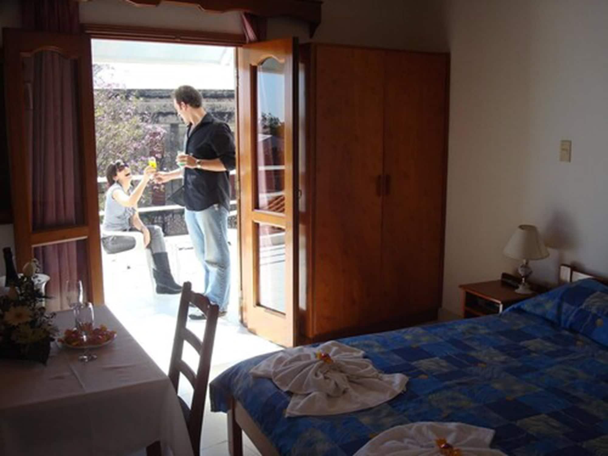 אסונסיון Hotel Palmas Del Sol מראה חיצוני תמונה